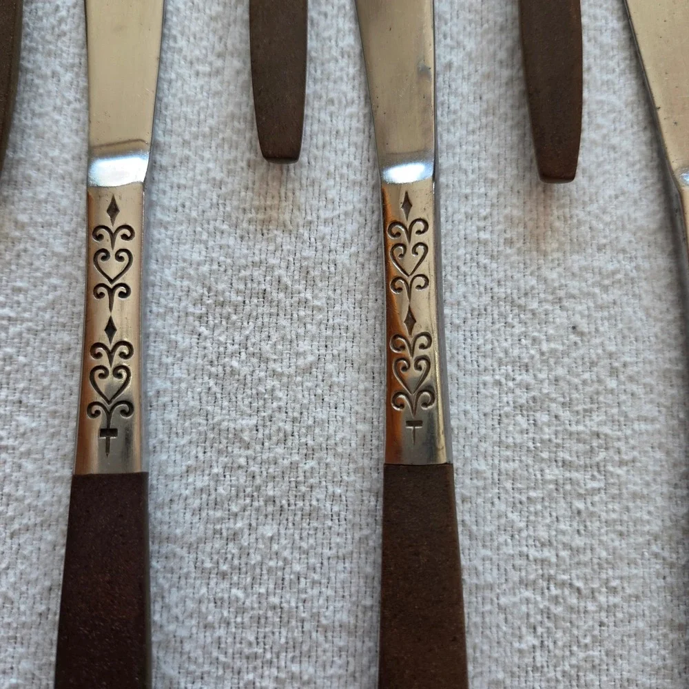 Interpur INR2 Stainless Flatware 26pc Set Faux Wood Handle Heart Japan MCM